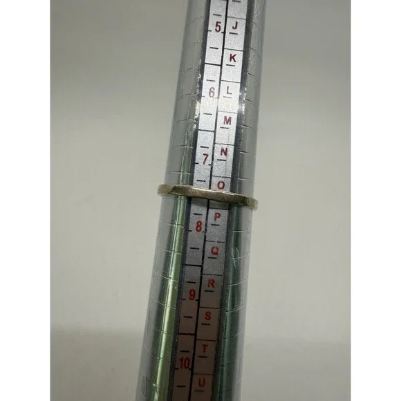 Vintage 925 Sterling Silver Claddagh Ring Size 7.5 Stands for Love, Loyalty - Picture 6 of 14